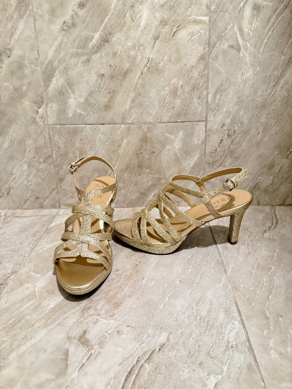 Naturalizer Baylor Strappy Sandals
